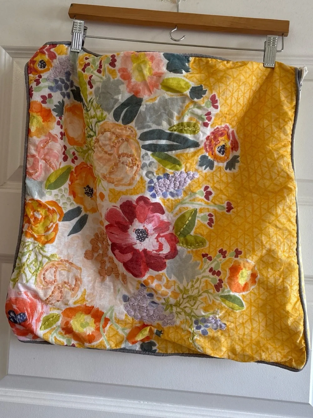 Anthropologie Watercolor  Floral Embroidered Throw Pillow Cover Case 20x20 (2)